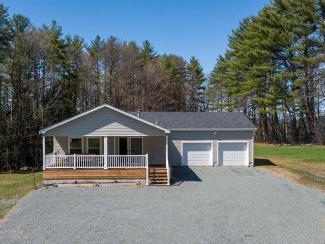 House for sale in New Hampshire