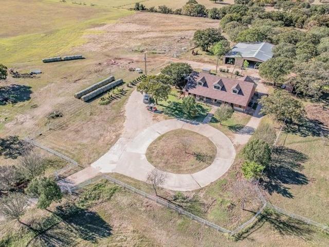 Farm for sale in Saint Jo, Texas