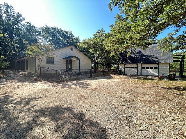 House for sale in Cumby, Texas