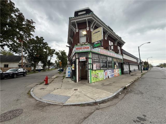 Commercial for sale in East Side, Buffalo
