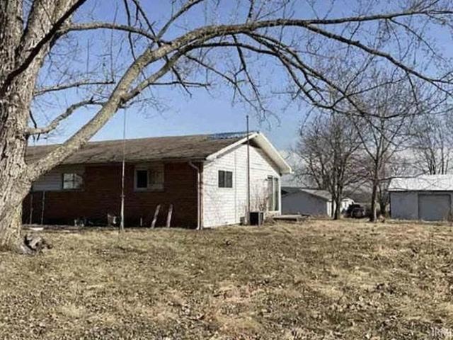 House for sale in Merom, Indiana