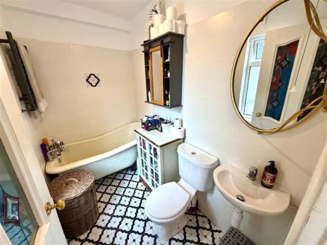Detached House for sale in Ballymote, Connacht