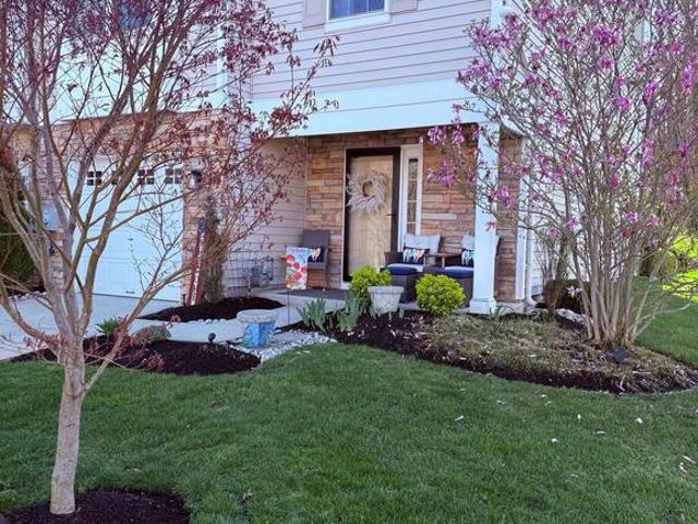 Townhouse for sale in Mount Royal, New Jersey