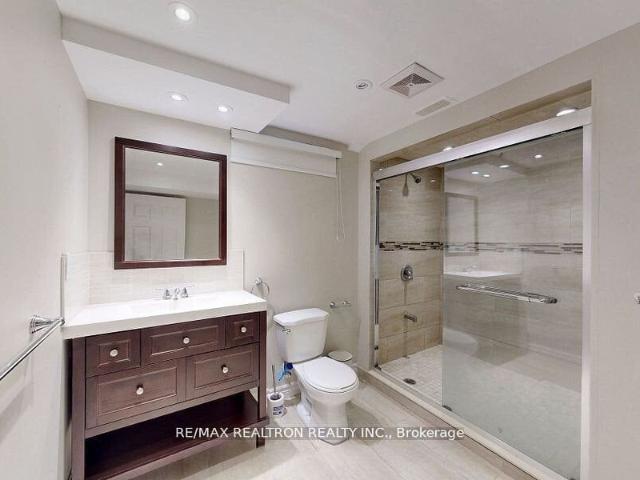 House for rent in Bradford West Gwillimbury, Central Ontario