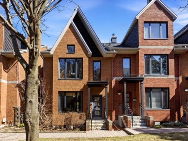 Condo for sale in Mont-royal, Quebec