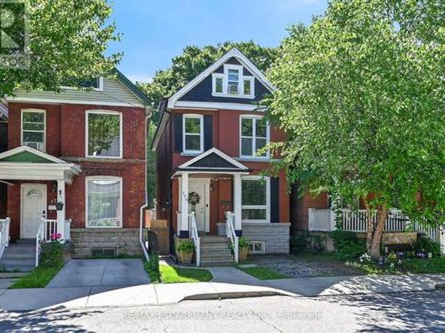 House for sale in Ancaster, Ontario