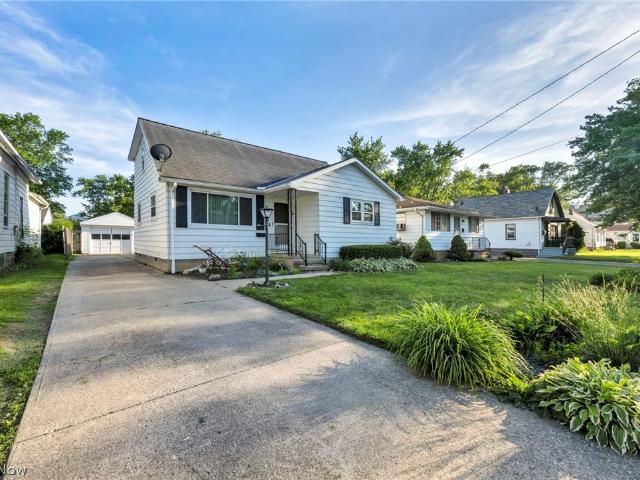 House for sale in Elyria, Ohio