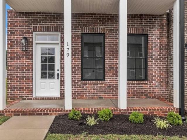 Townhouse for sale in Tennessee