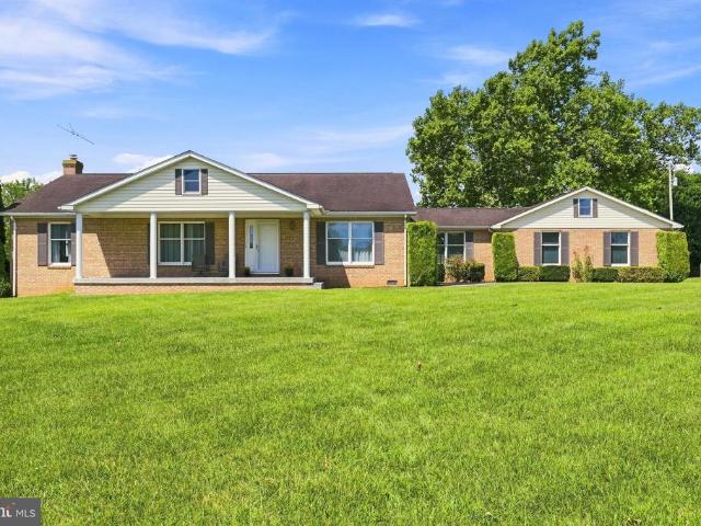 Farm for sale in Kinfield Estates, Berryville