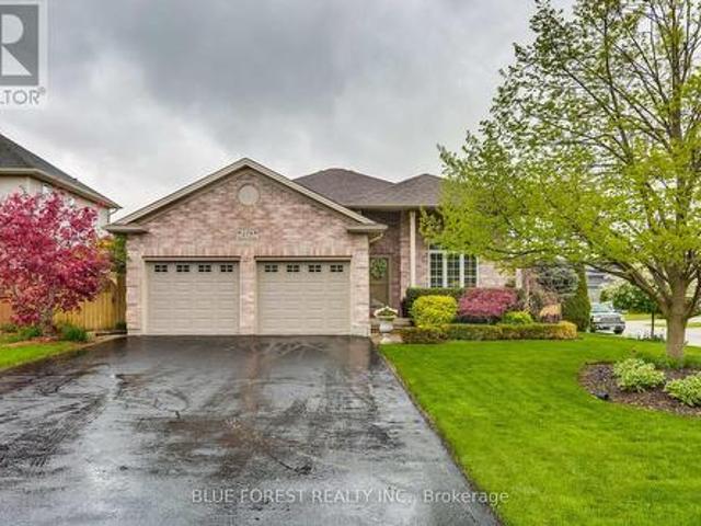 House for sale in Thames Centre, Ontario