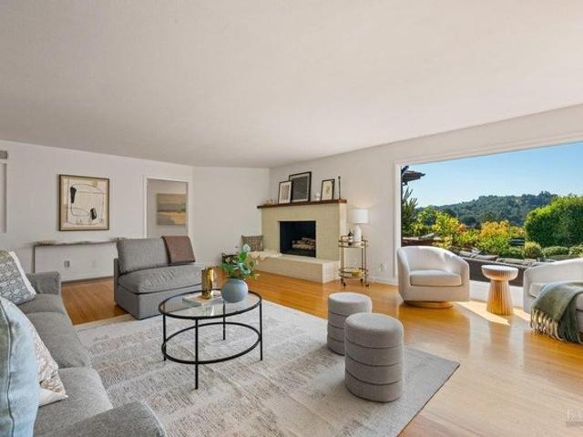House for sale in San Anselmo, California
