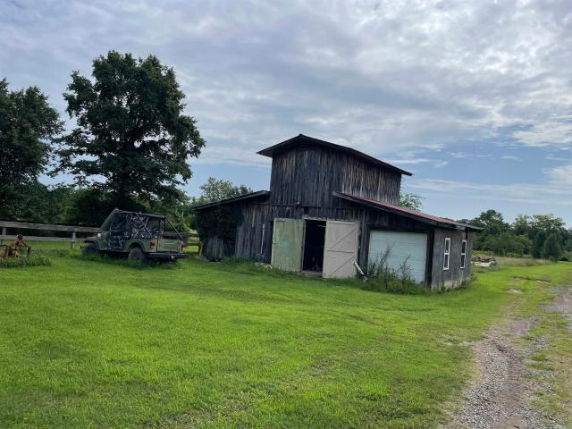 House for sale in Higden, Cleburne County