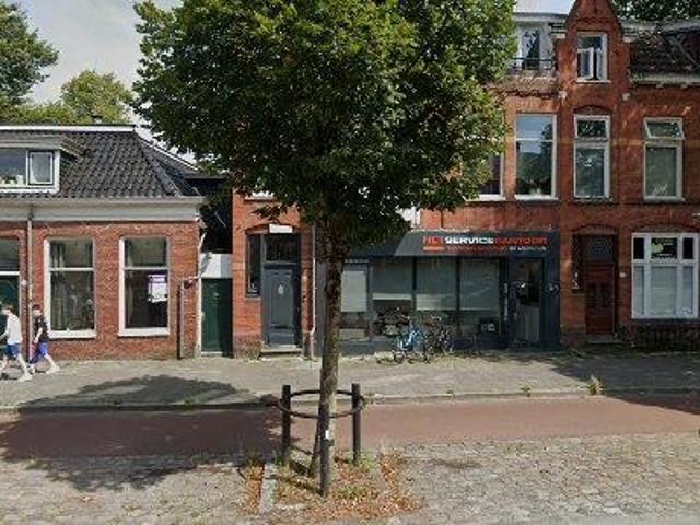 Bedrijfspand te huur in Herewegbuurt, Groningen