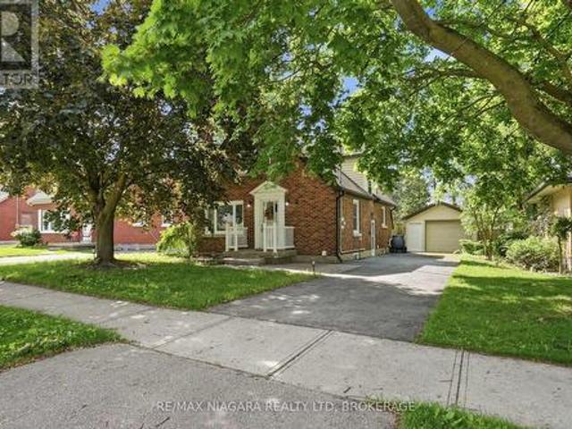 House for sale in Waterloo, Ontario