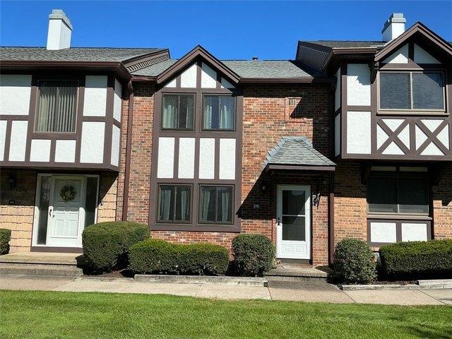 Condo for sale in Lloyd's Corners, Town of Penfield