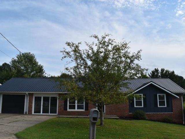House for sale in Steelton, New Martinsville