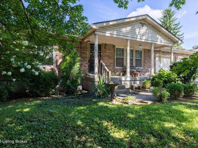 House for sale in Brooks, Kentucky