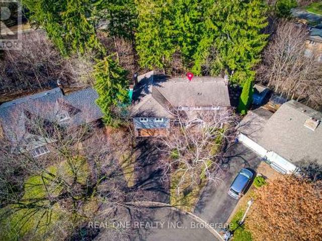 House for sale in Oakville, Ontario