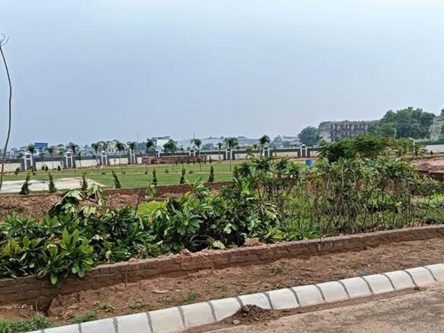 Land for sale in Hariana