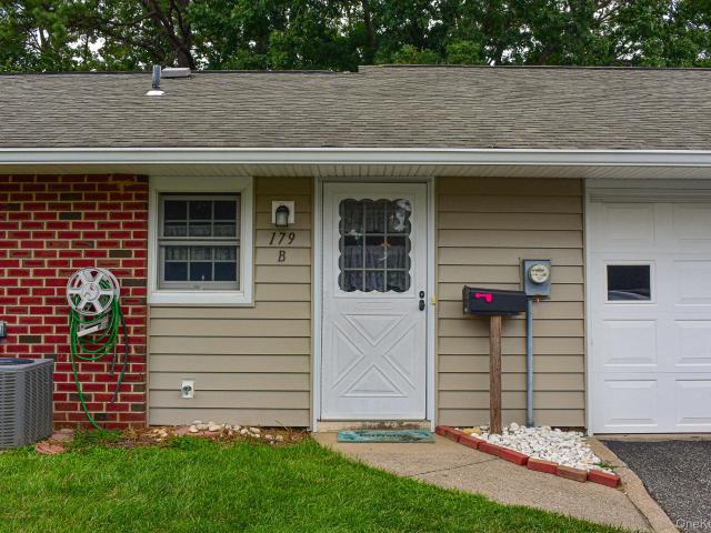 Condo for sale in Centereach, New York