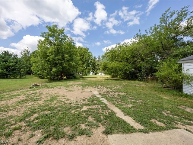 House for sale in New London, Huron County