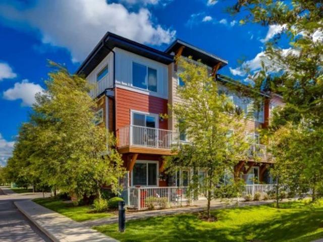 Townhouse for sale in Chestermere, Alberta