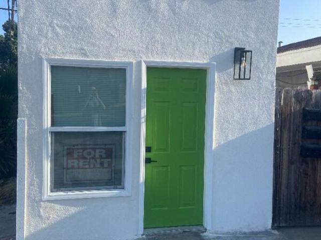 Apartment for rent in Long Beach