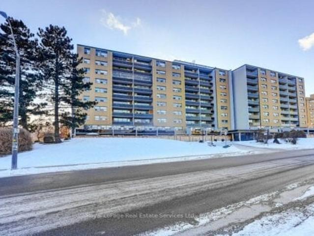 Condo for sale in Ancaster, Ontario