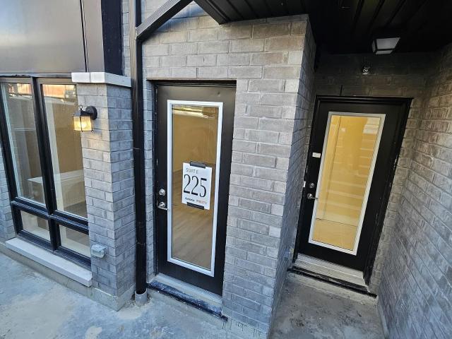 Condo for rent in Toronto, Golden Horseshoe