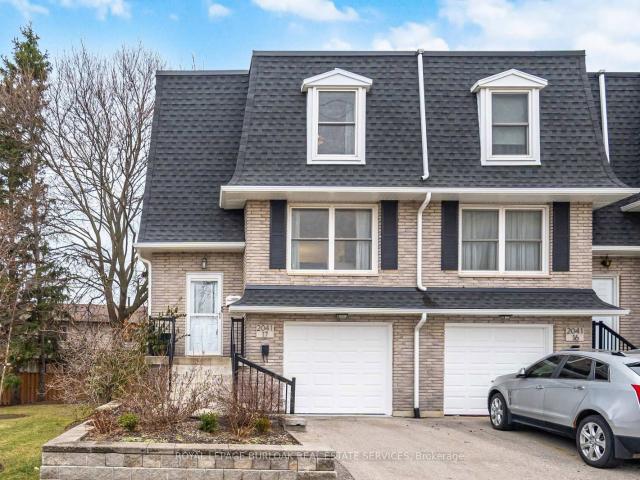 Condo for sale in Woburn, Ontario