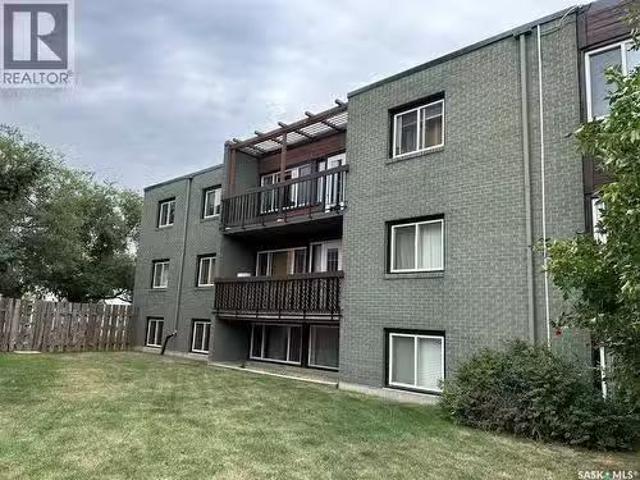 Condo for sale in Greystone Heights, Saskatoon