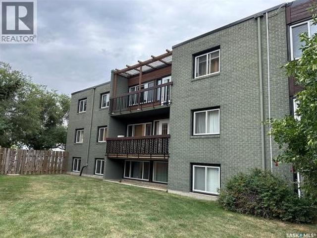 Condo for sale in Greystone Heights, Saskatoon