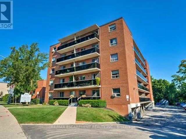 Condo for sale in Glenview East, Hamilton