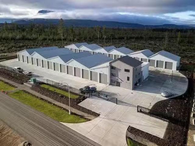 House for sale in Cumberland, British Columbia