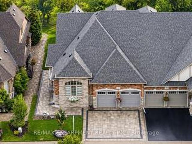 House for sale in Oakville, Ontario