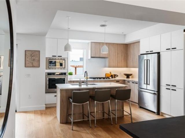 House for sale in Saanich, British Columbia