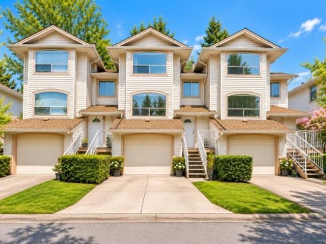 Townhouse for sale in Newton, Surrey