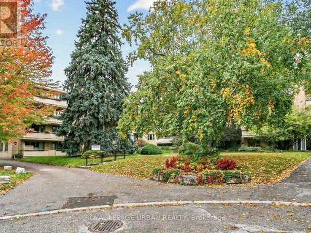 Condo for sale in Don Valley West, Toronto