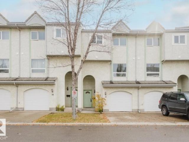 Townhouse for sale in Wedgewood, Alberta
