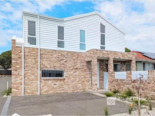 Apartment for rent in Oak Flats Dc, New South Wales