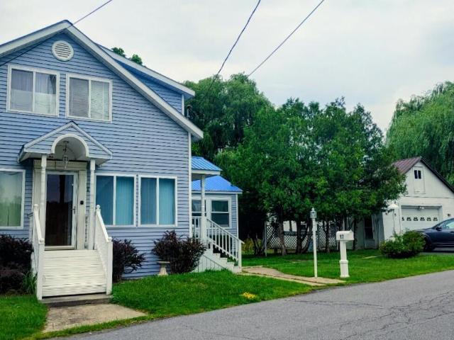 House for sale in Essex, New York