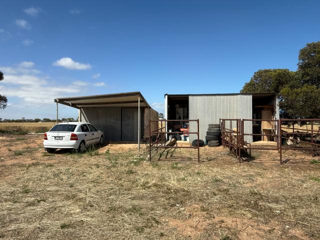 Cottage for sale in Moonta, South Australia