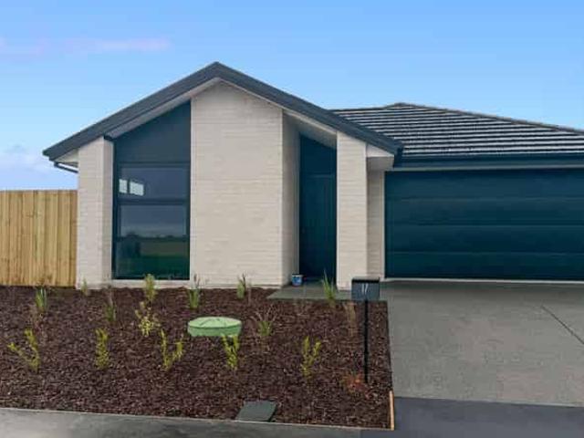 House for rent in Chaslands, Canterbury