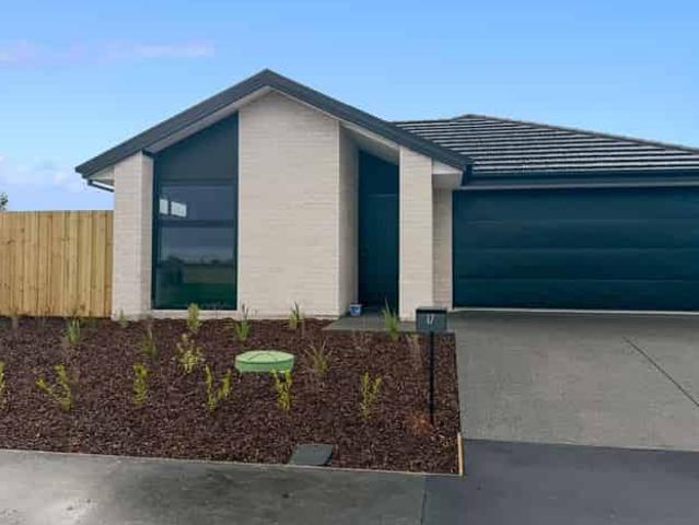 House for rent in Chaslands, Canterbury