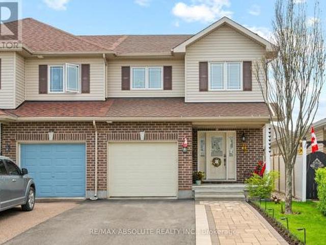 House for sale in Renfrew, Ontario