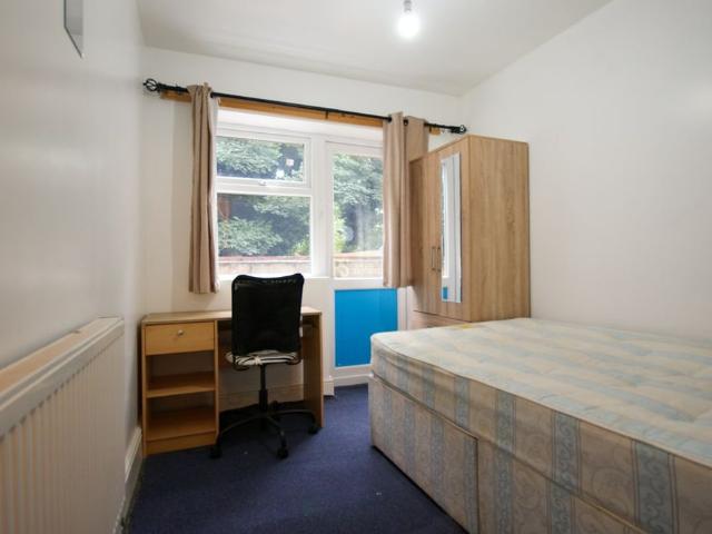 Room for rent in Bournbrook, West Midlands