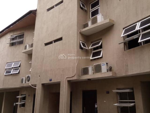 Flat for sale in Eti Osa, Abuja