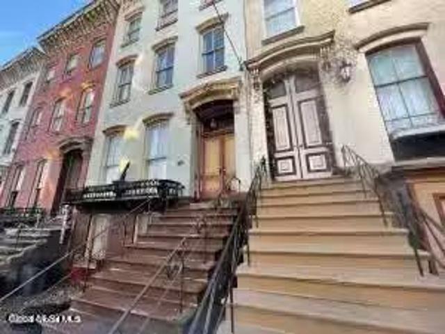 House for rent in Albany