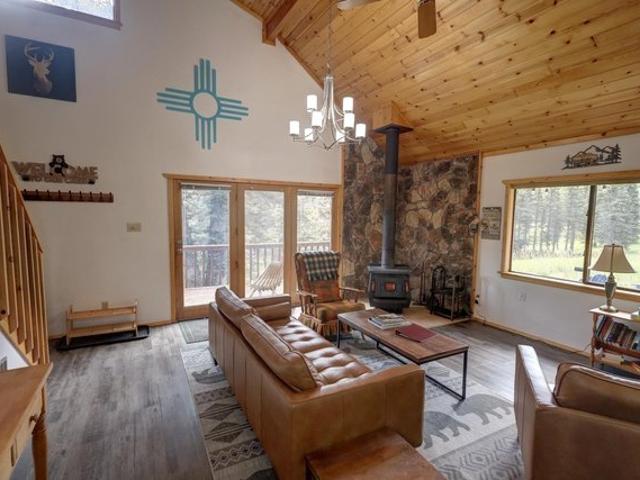 House for sale in Red River, New Mexico