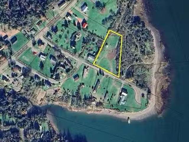 House for sale in Parrsboro, Nova Scotia